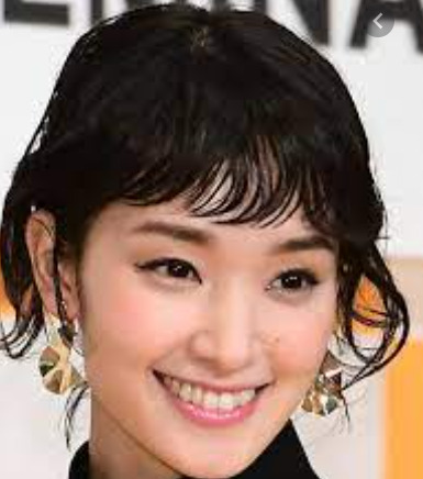 剛力彩芽の高校 学歴 どこ スッピン画像は別人 歴代彼氏についても 話題のニュース速報